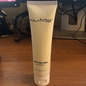 Nume Seal the Deal End Sealer